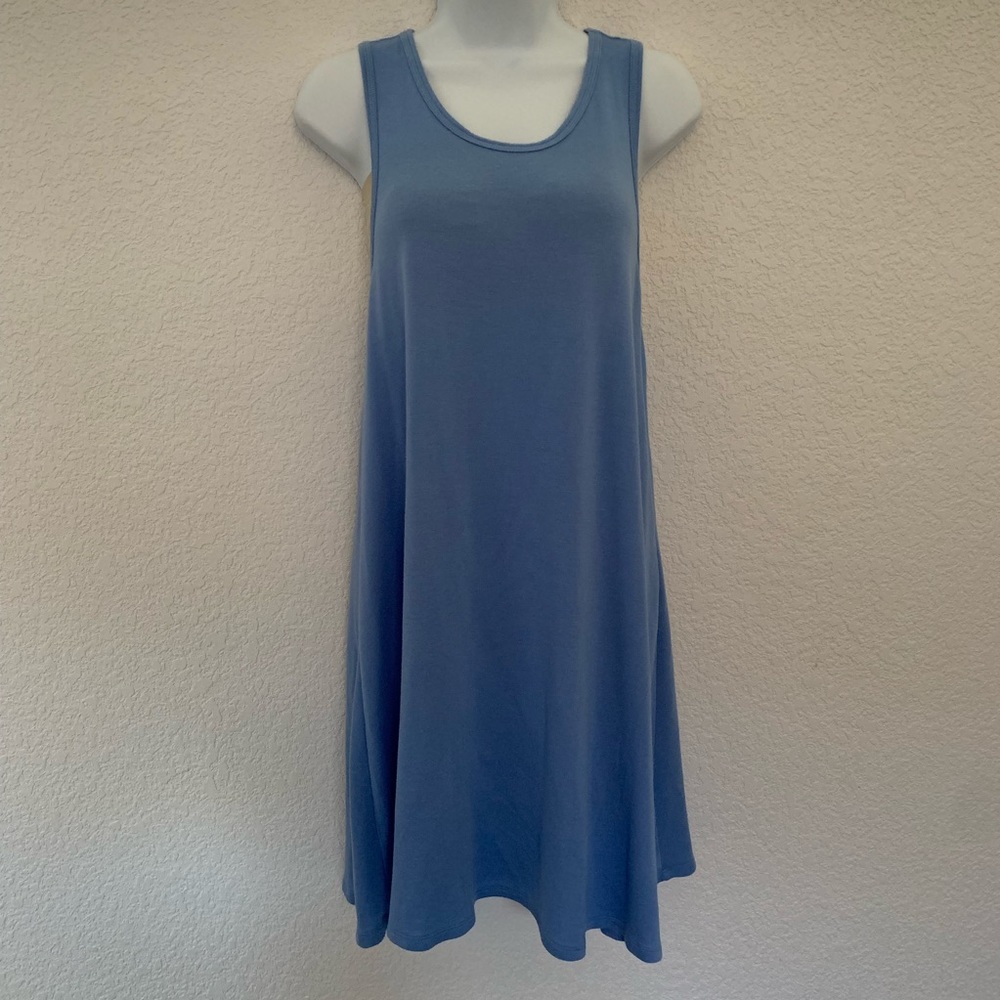 Cute twisted open back blue dress